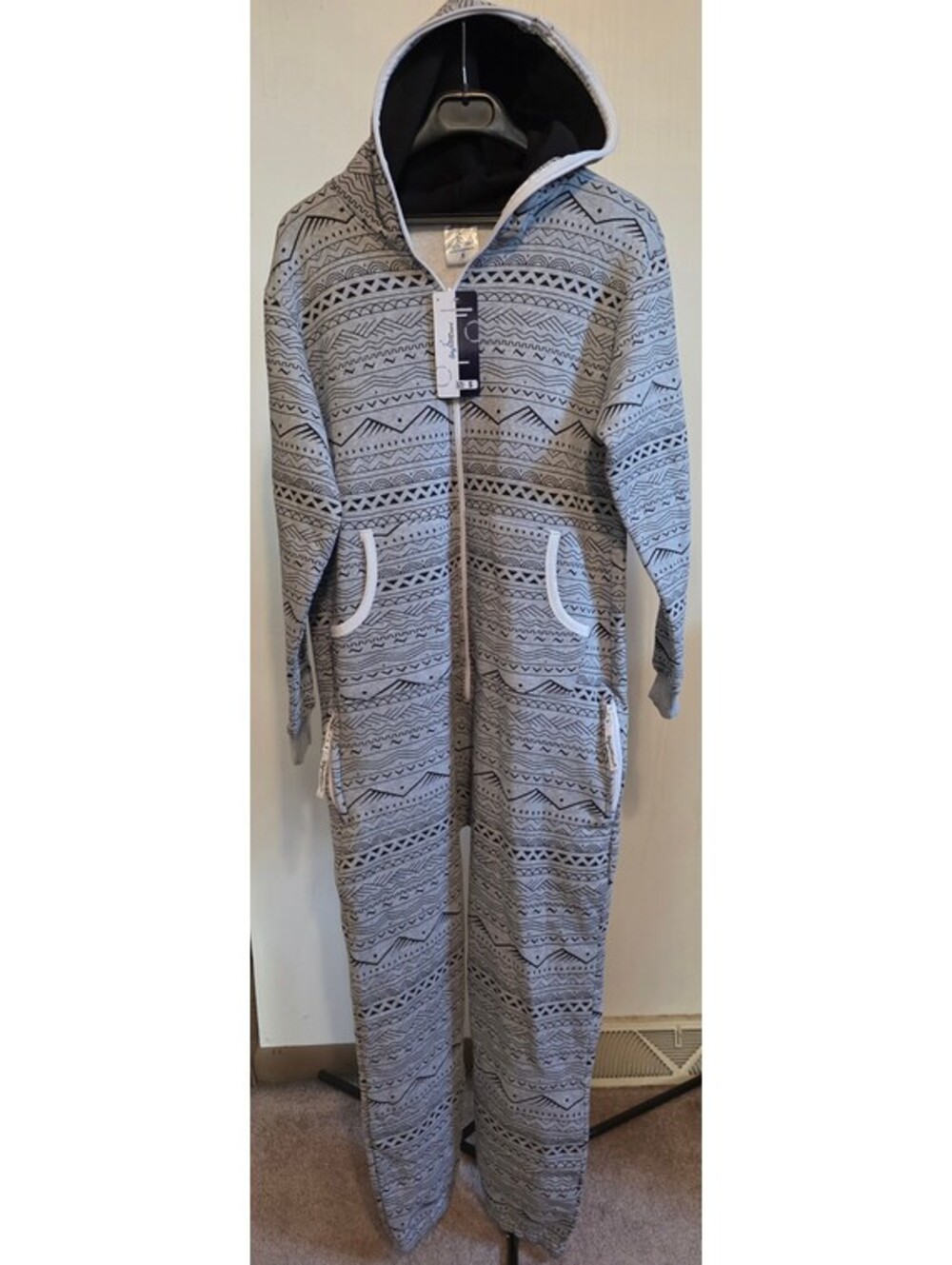 Skyline Wears Unisex Printed Fleece Hooded Jumpsuit